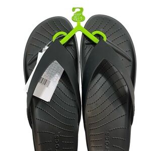 Crocs Women’s Splash Flip Flops Black Size 10 NWT